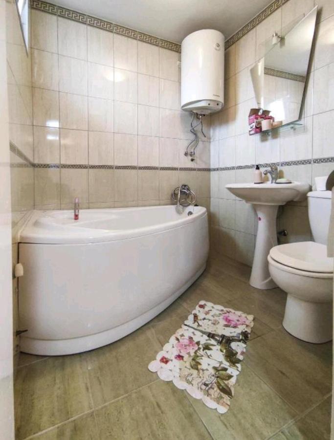 Appartement S. A. L. Prenociste à Zrenjanin Extérieur photo