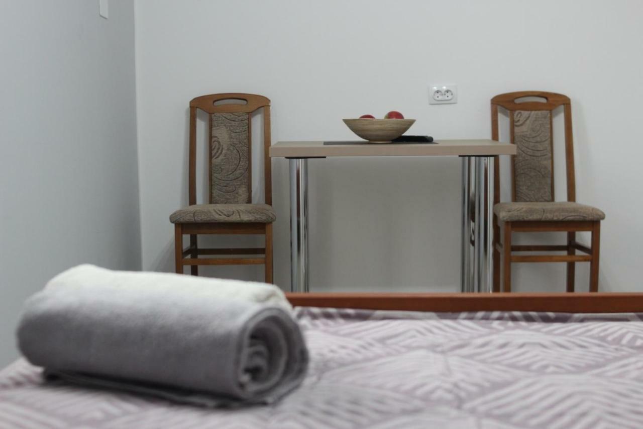 Appartement S. A. L. Prenociste à Zrenjanin Extérieur photo