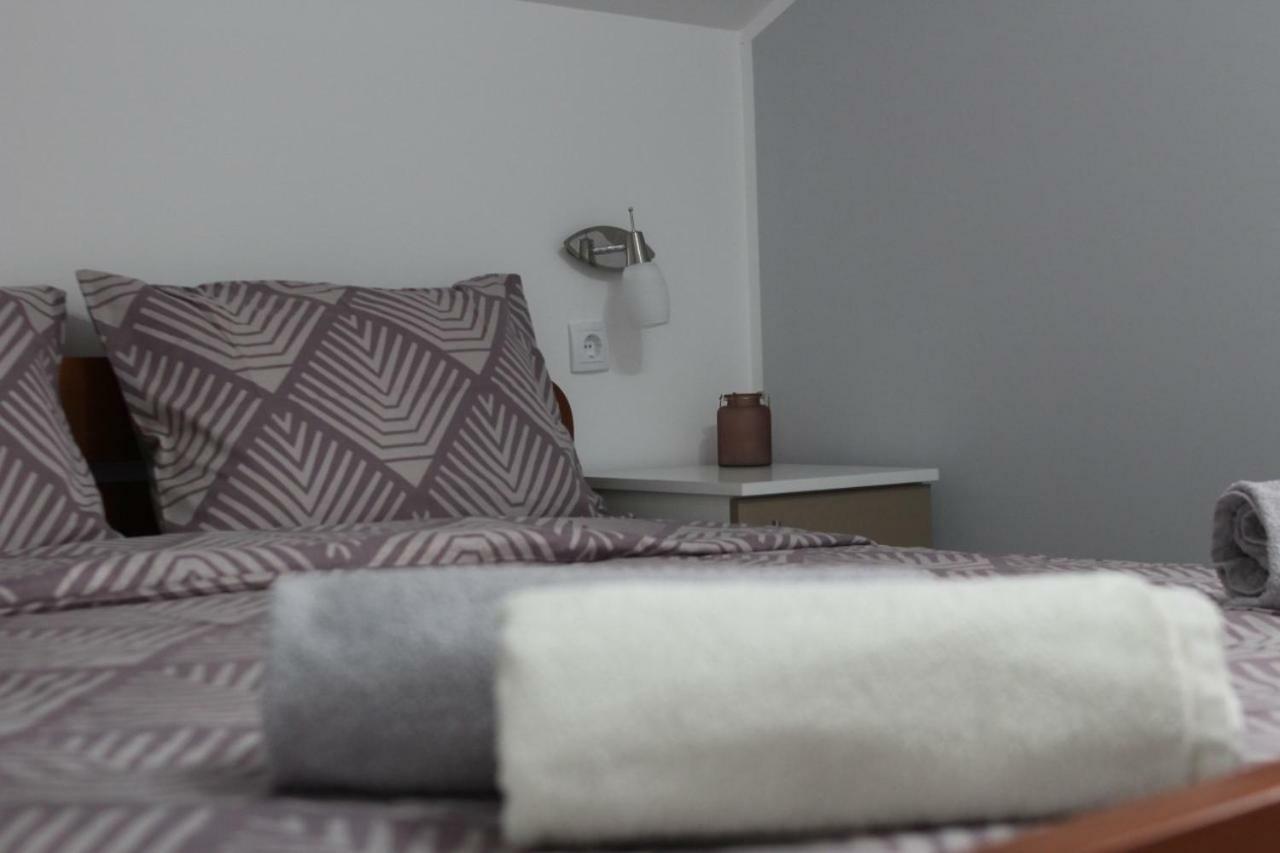 Appartement S. A. L. Prenociste à Zrenjanin Extérieur photo