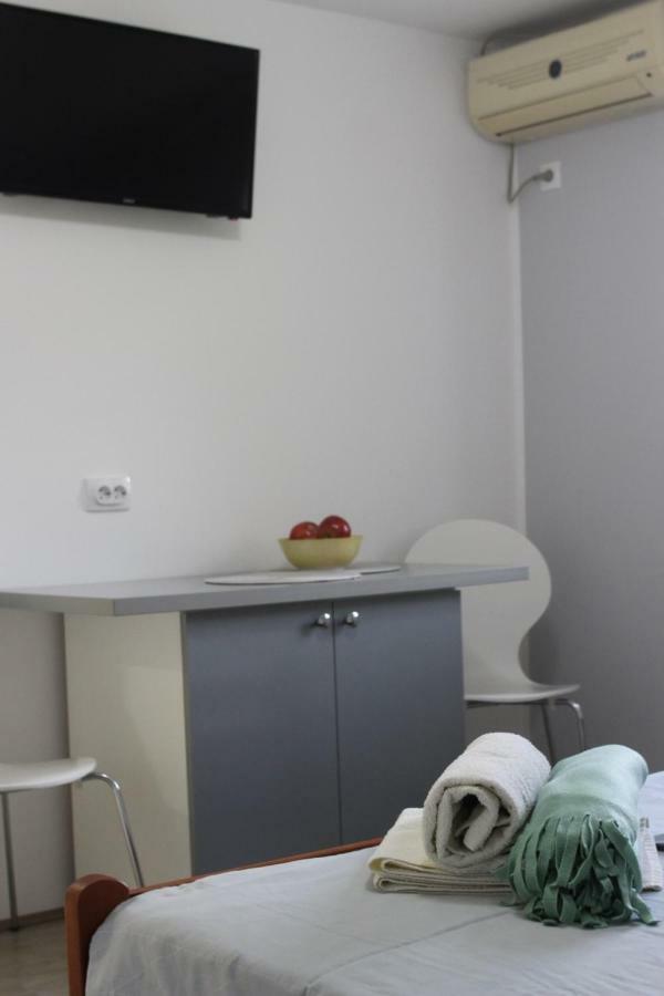 Appartement S. A. L. Prenociste à Zrenjanin Extérieur photo